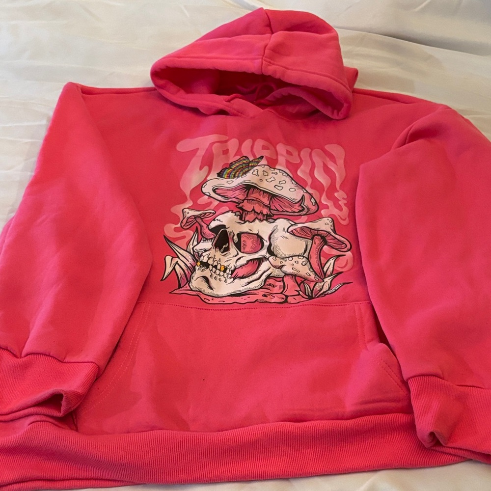 BRAND NEW Hot Pink Graphic Skull & Mushroom Hoodie Size L